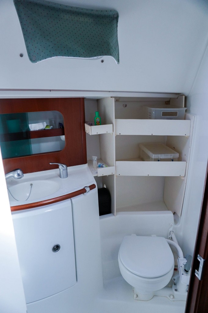 Review of Tom's Cruise Bed on Board