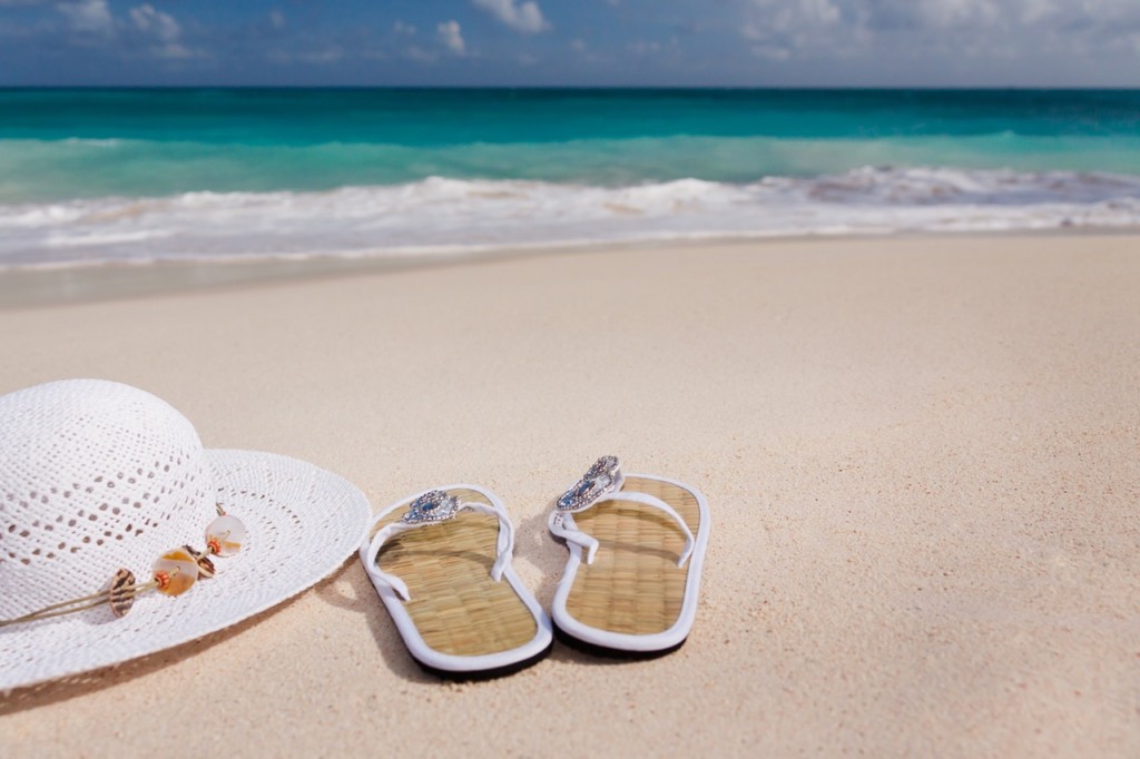 Vitamin Sea: Health and Beauty Essentials to Pack for your Vacation